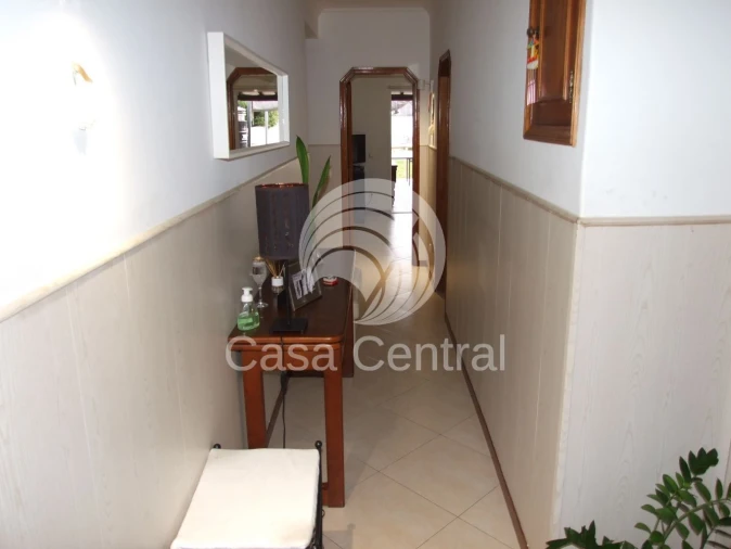 Moradia T5 para Venda em Alcabideche Foto 4
