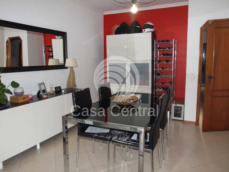 Moradia T5 para Venda em Alcabideche Foto 9