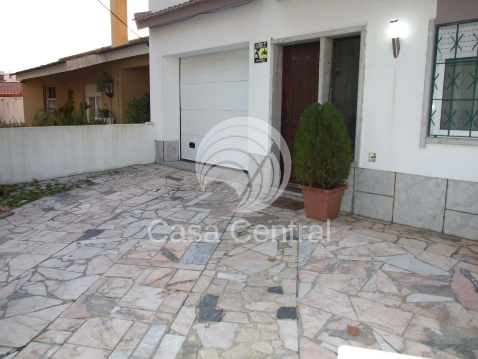 Moradia T5 para Venda em Alcabideche Foto 52