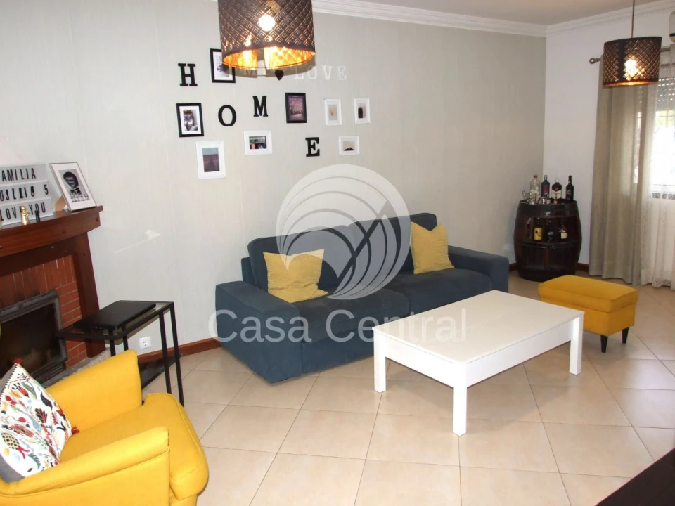 Moradia T5 para Venda em Alcabideche Foto 5