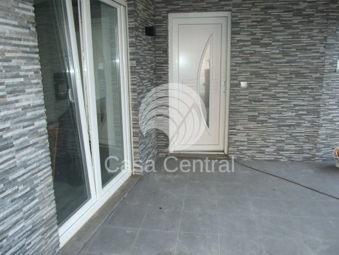 Moradia T3 para Venda em Alcabideche Foto 5