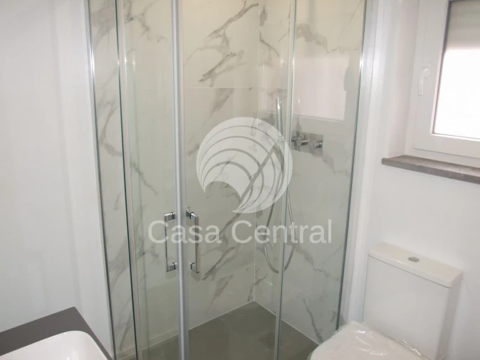 Moradia T3 para Venda em Alcabideche Foto 13