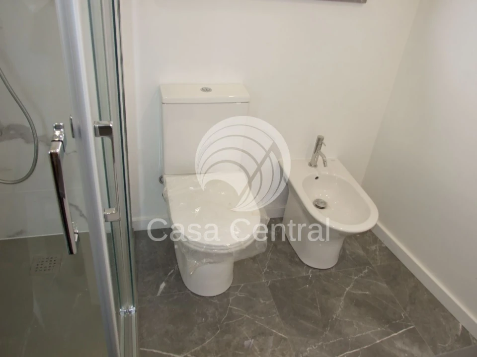 Moradia T3 para Venda em Alcabideche Foto 16