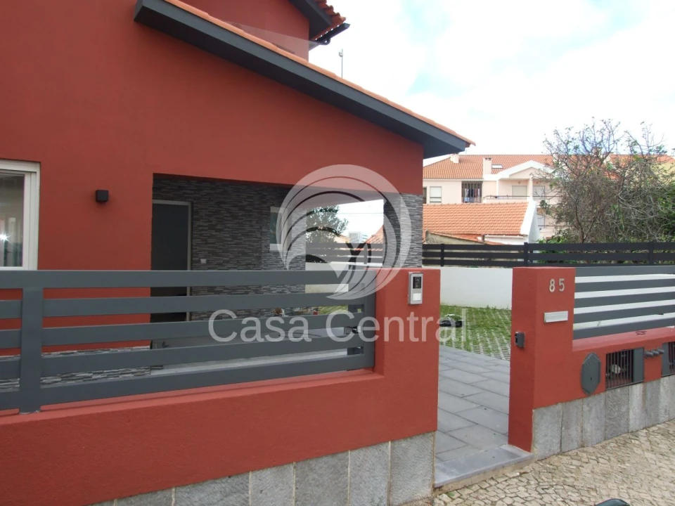 Moradia T3 para Venda em Alcabideche Foto 47