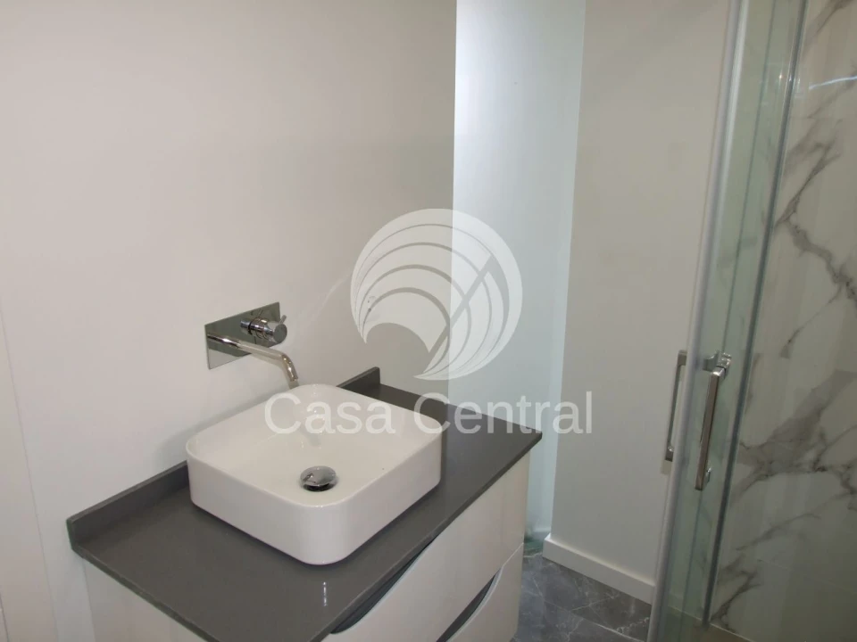 Moradia T3 para Venda em Alcabideche Foto 15