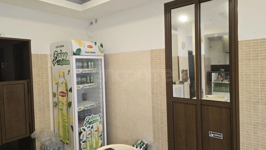 Loja para Trespasse em Póvoa de Santo Adrião e Olival Basto Foto 15