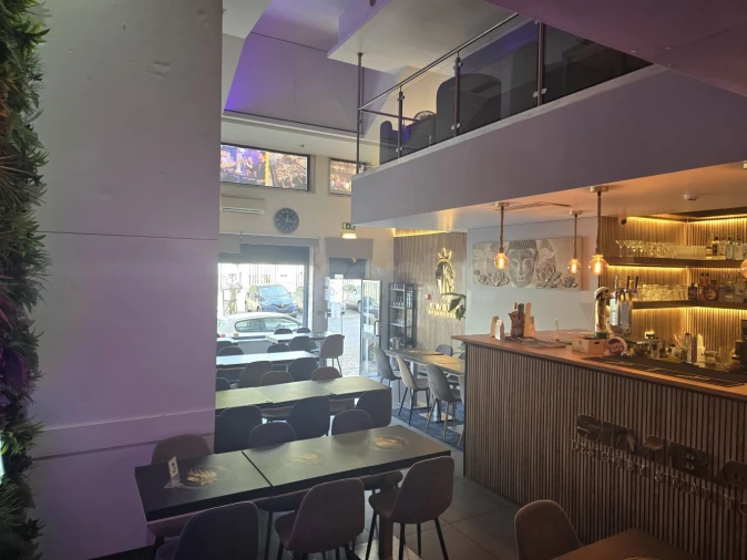 Loja para Trespasse em Rio de Mouro Foto 8