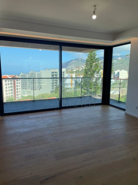 Apartamento T2 para Venda em São Martinho