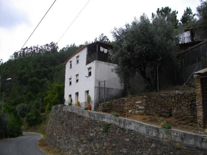 Moradia T4 para Venda em Arganil