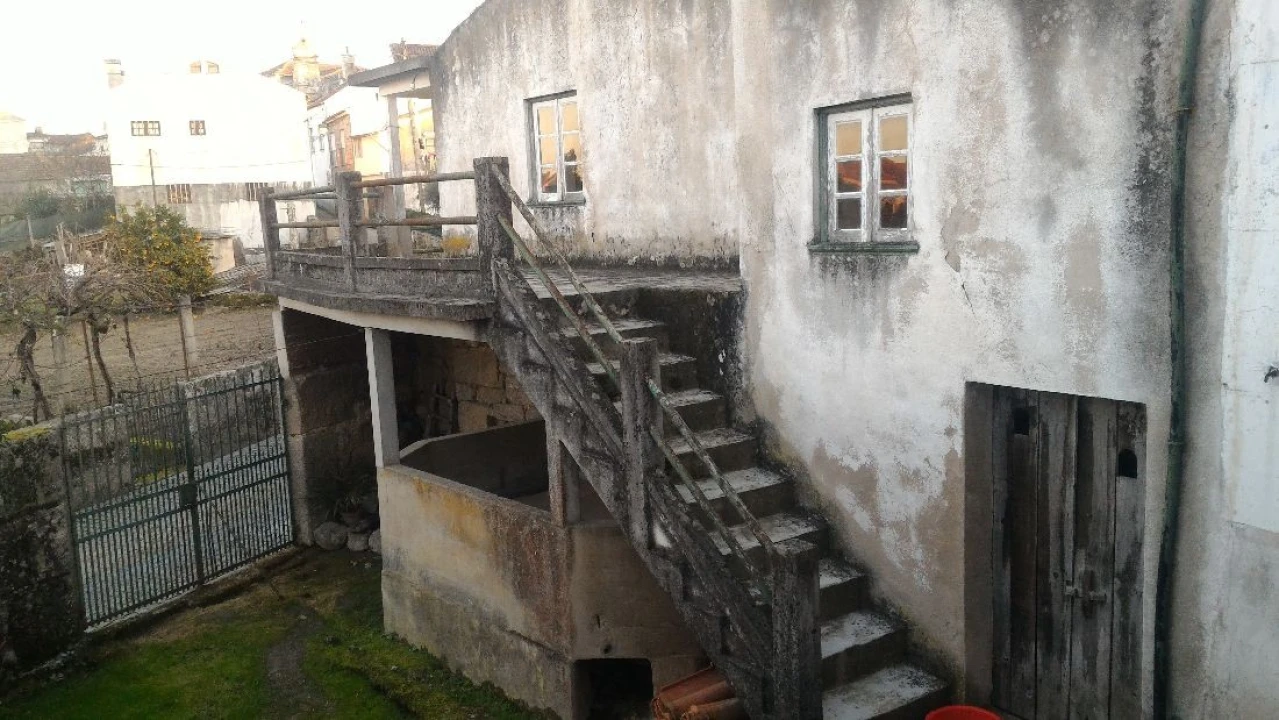 Moradia T5 para Venda em Lagares Foto 19