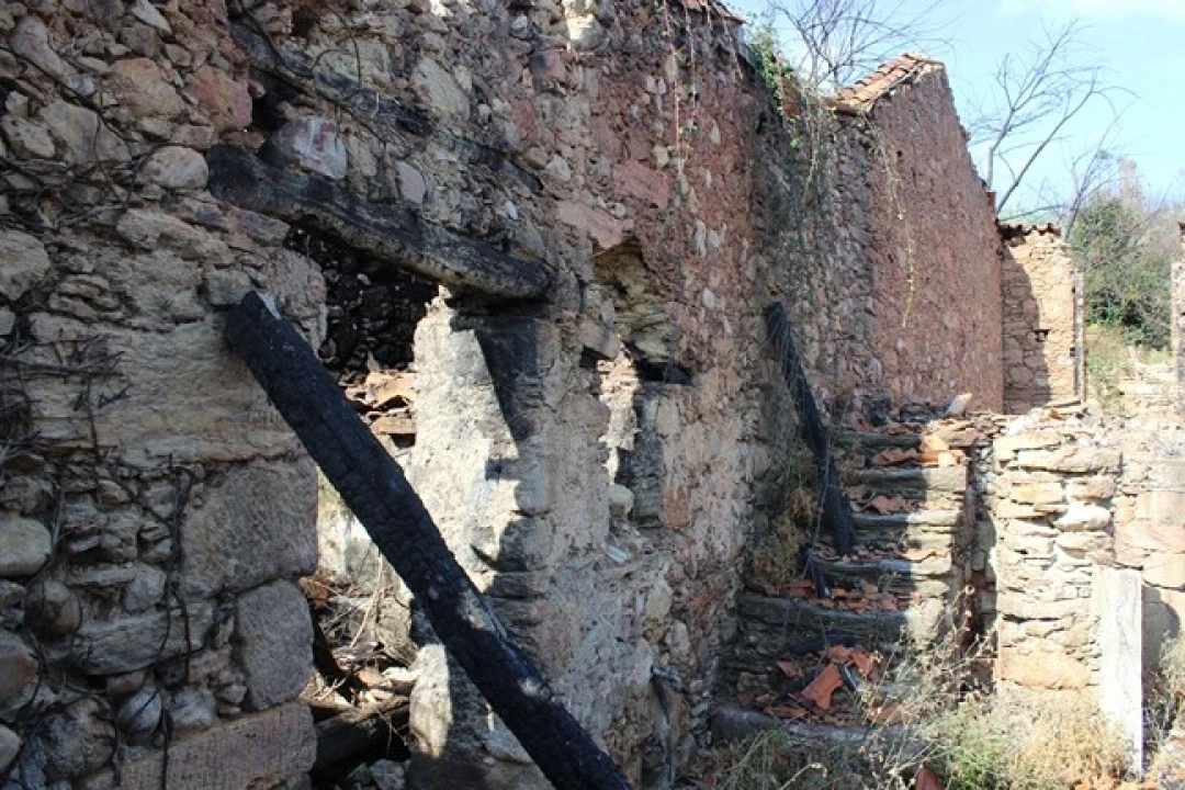 Moradia T0 para Venda em Arganil Foto 5