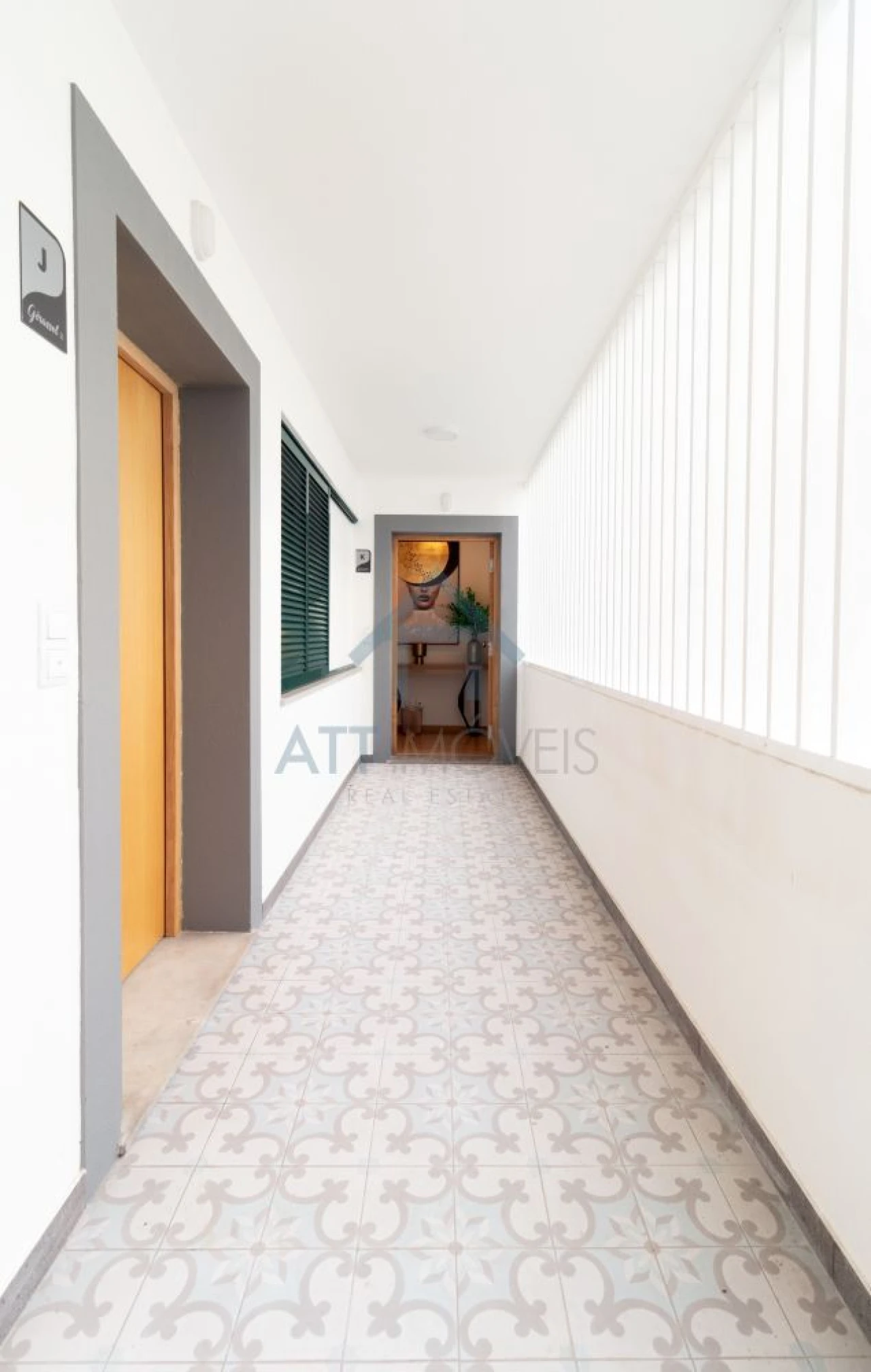Apartamento T2 para Venda em Caniço Foto 11