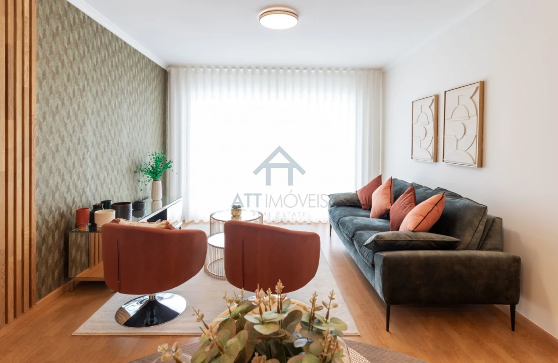 Apartamento T2 para Venda em Caniço Foto 2