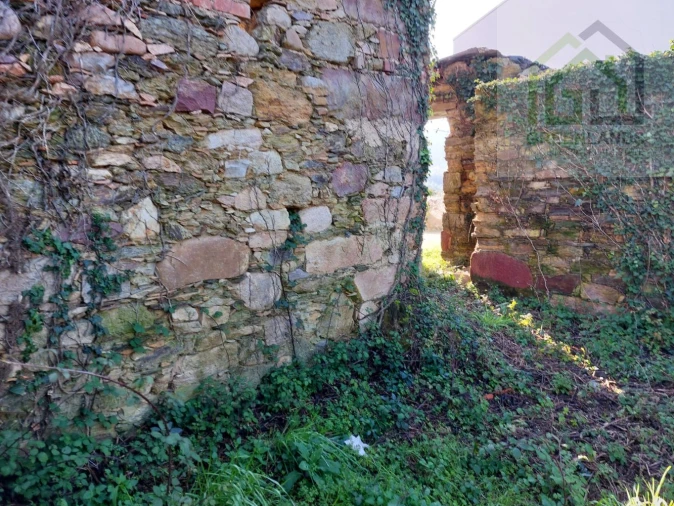 Moradia T3 para Venda em Pombeiro da Beira Foto 9