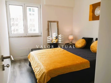 Apartamento T3 para Venda em São Domingos de Benfica