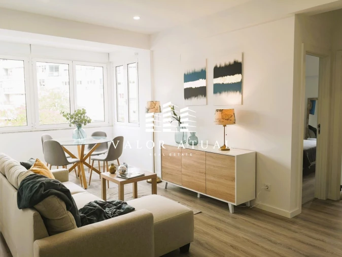 Apartamento T3 para Venda em São Domingos de Benfica Foto 21
