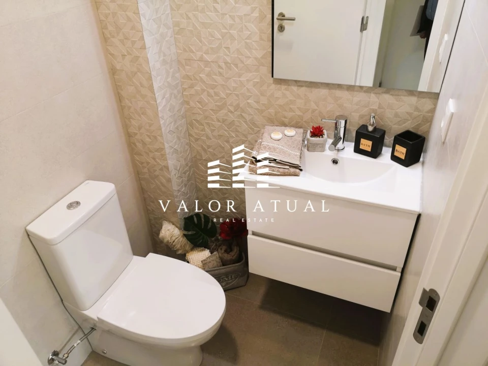 Apartamento T3 para Venda em São Domingos de Benfica Foto 12