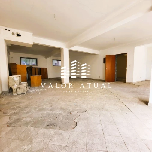 Loja para Venda em Almada, Cova da Piedade, Pragal e Cacilhas Foto 7