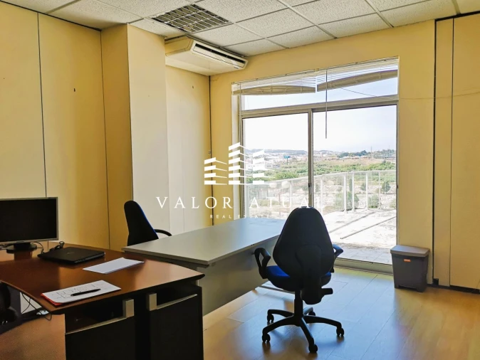 Loja para Arrendamento em Santa Maria e São Miguel, São Martinho, São Pedro Penaferrim Foto 6