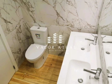 Apartamento T2 para Venda em Campo de Ourique
