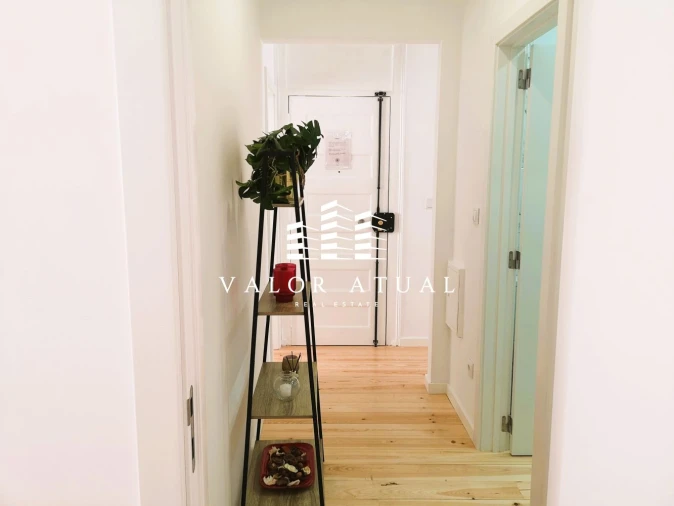 Apartamento T2 para Venda em Campo de Ourique Foto 15
