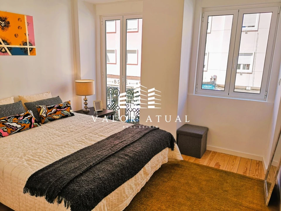 Apartamento T2 para Venda em Campo de Ourique Foto 1