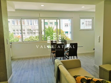 Apartamento T2 para Venda em Alvalade