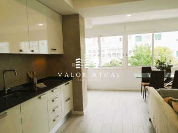 Apartamento T2 para Venda em Alvalade