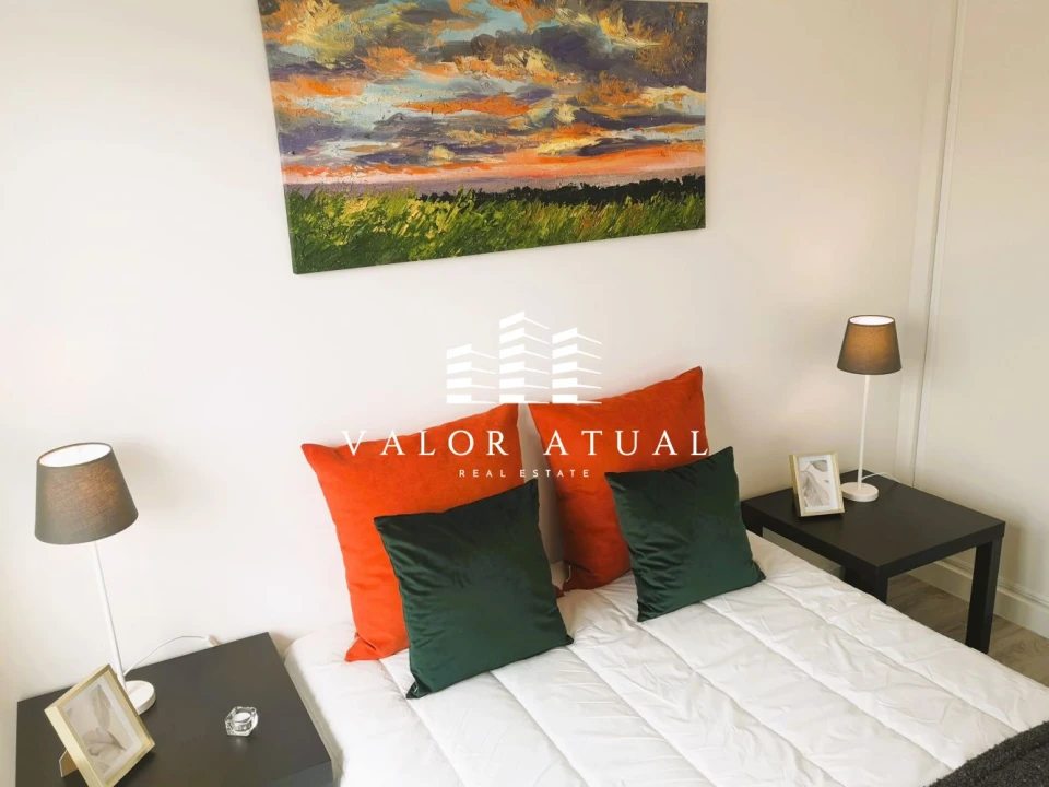 Apartamento T2 para Venda em Benfica Foto 4