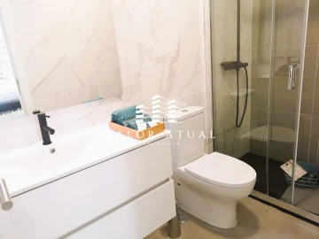 Apartamento T2 para Venda em Benfica