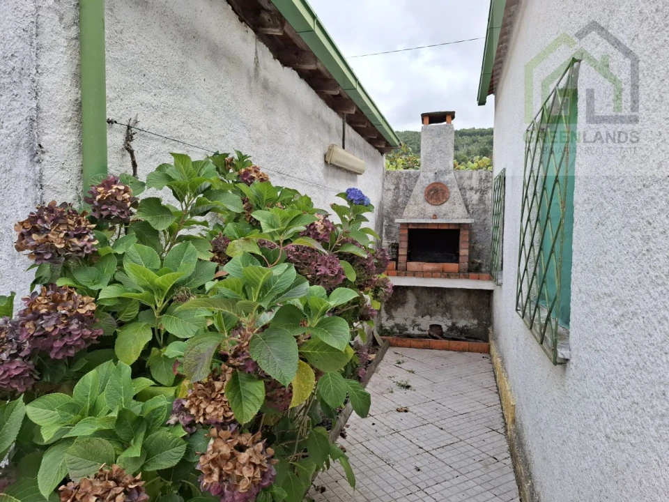 Moradia T5 para Venda em Benfeita Foto 38