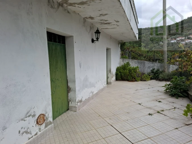 Moradia T5 para Venda em Benfeita Foto 41