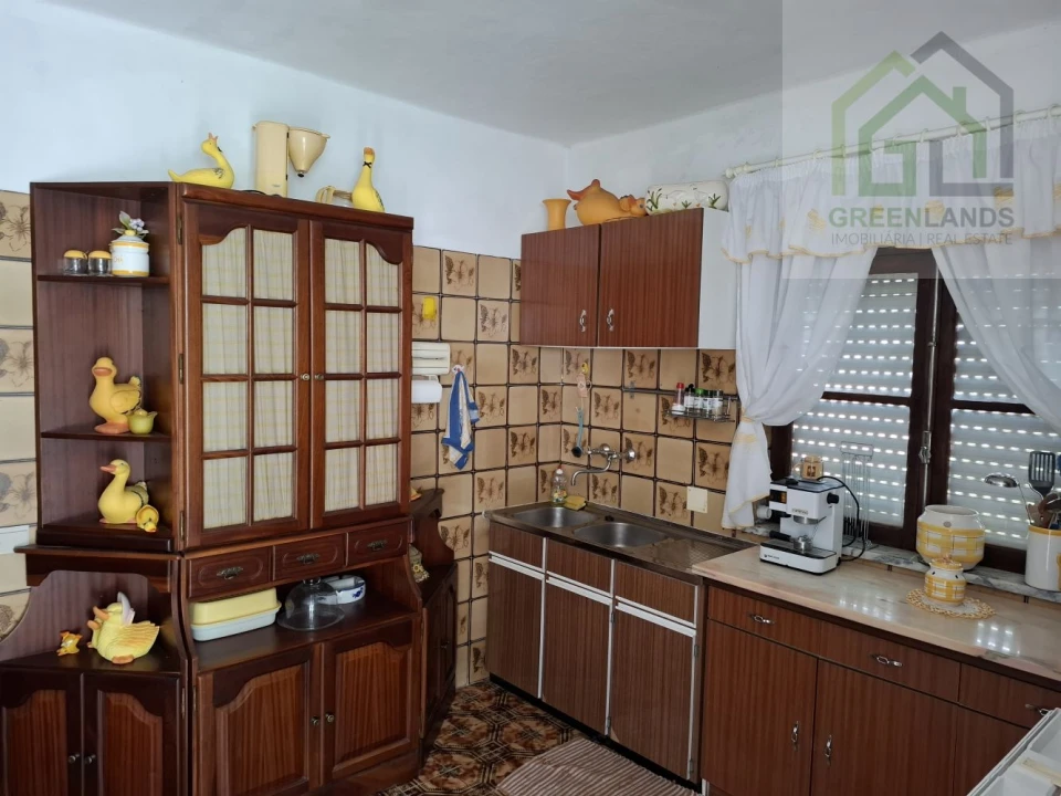 Moradia T5 para Venda em Benfeita Foto 3