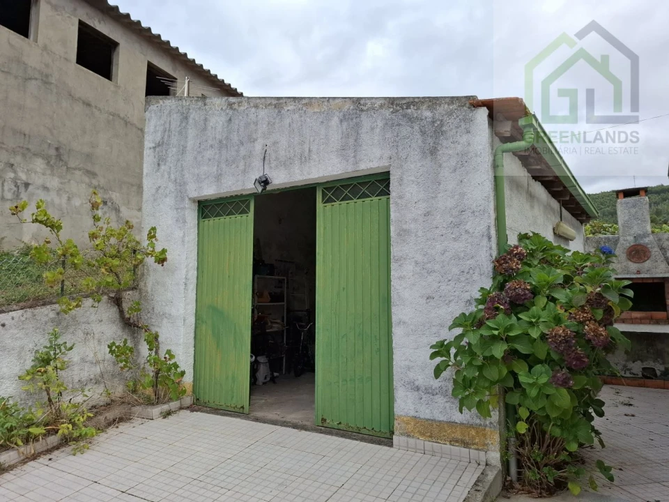 Moradia T5 para Venda em Benfeita Foto 39