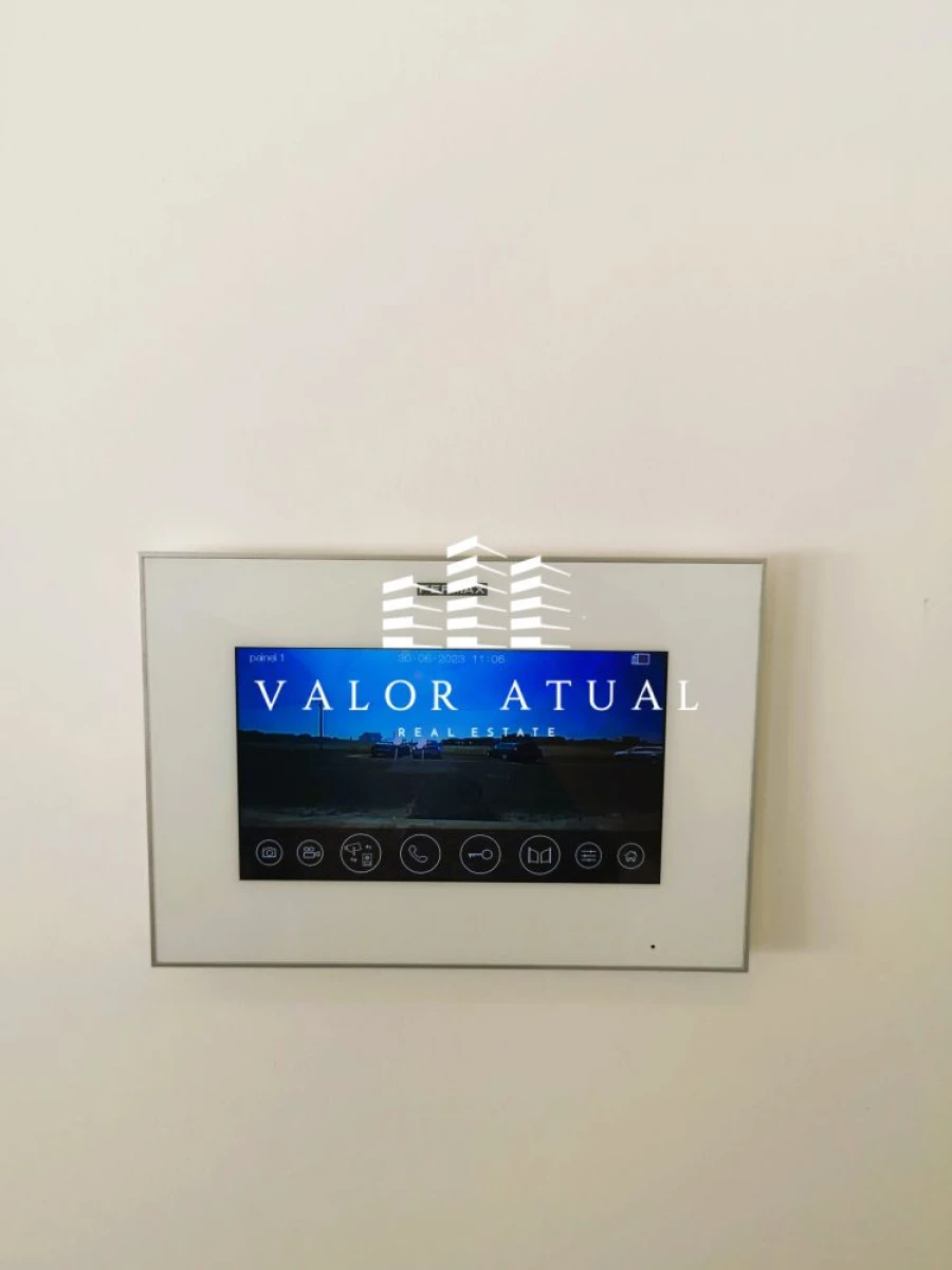 Moradia T5 para Venda em Porto Salvo Foto 23