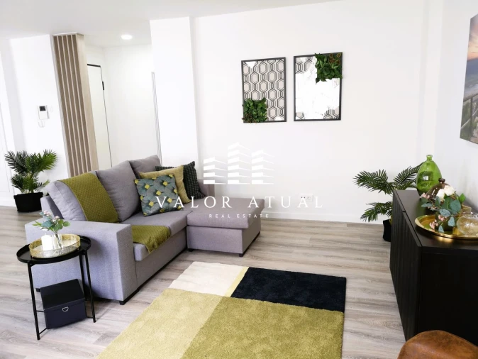 Apartamento T3 para Venda em Benfica Foto 8