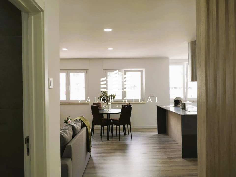 Apartamento T3 para Venda em Benfica Foto 26