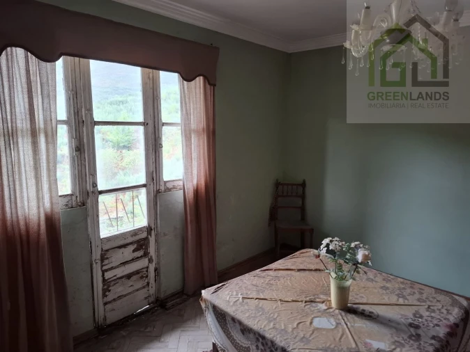 Moradia T4 para Venda em Cerdeira e Moura da Serra Foto 28