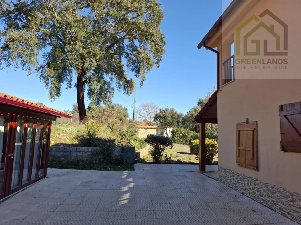 Quinta T3 para Venda em Arganil Foto 16