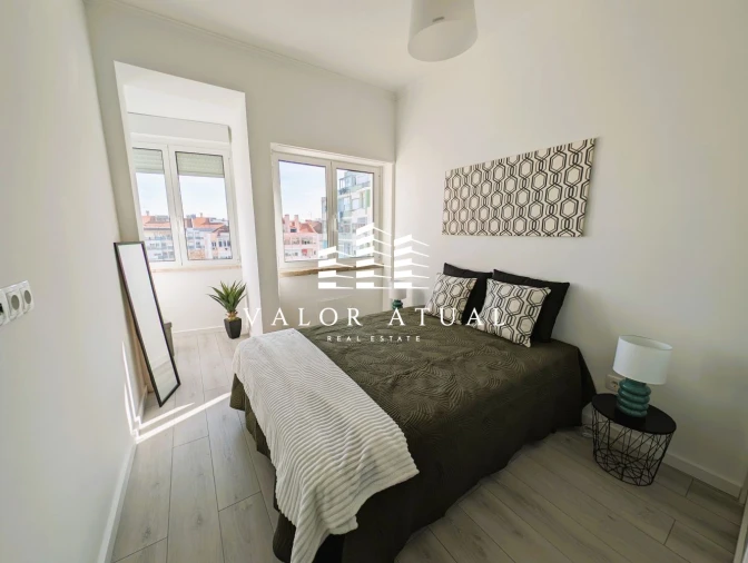 Apartamento T3 para Venda em Alcantara Foto 1