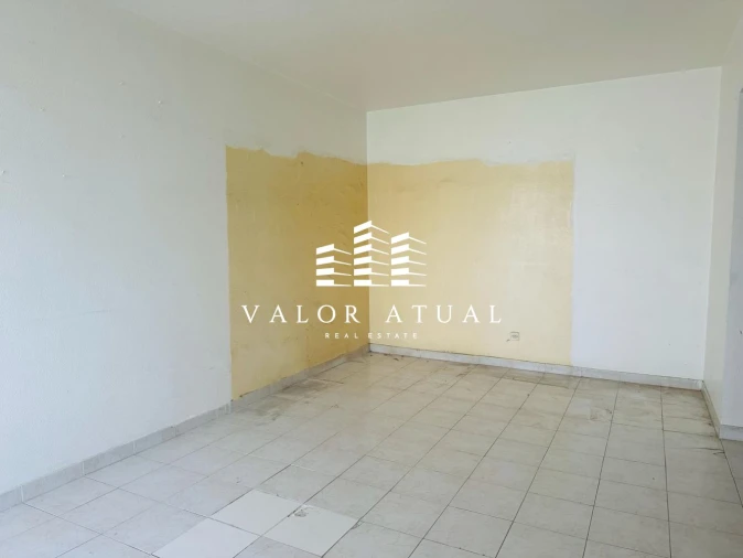 Apartamento T3 para Venda em Marvila Foto 2