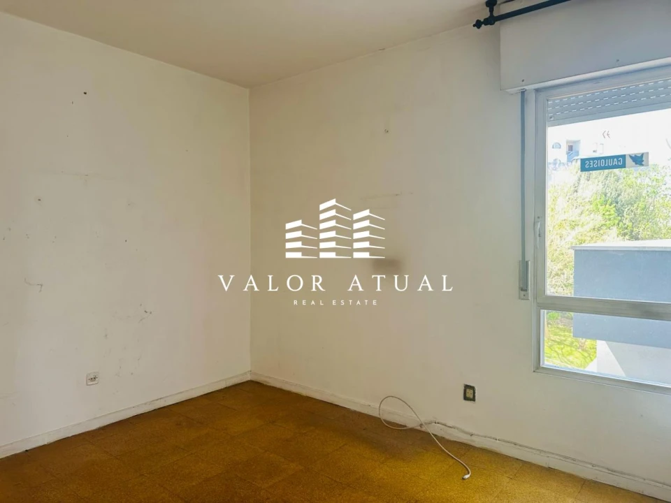 Apartamento T3 para Venda em Marvila Foto 5