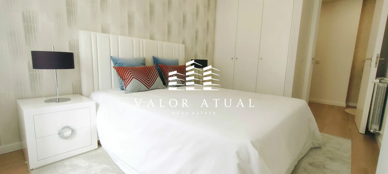 Apartamento T4 para Venda em Mina de Água Foto 11