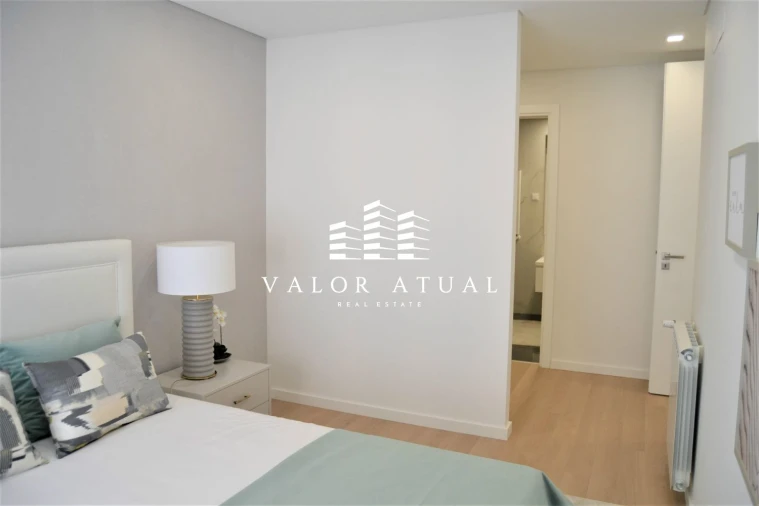 Apartamento T4 para Venda em Mina de Água Foto 17