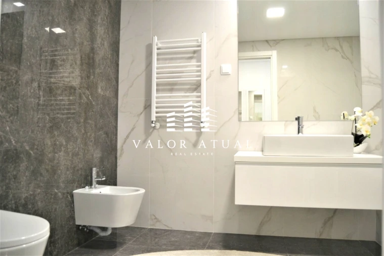 Apartamento T4 para Venda em Mina de Água Foto 23