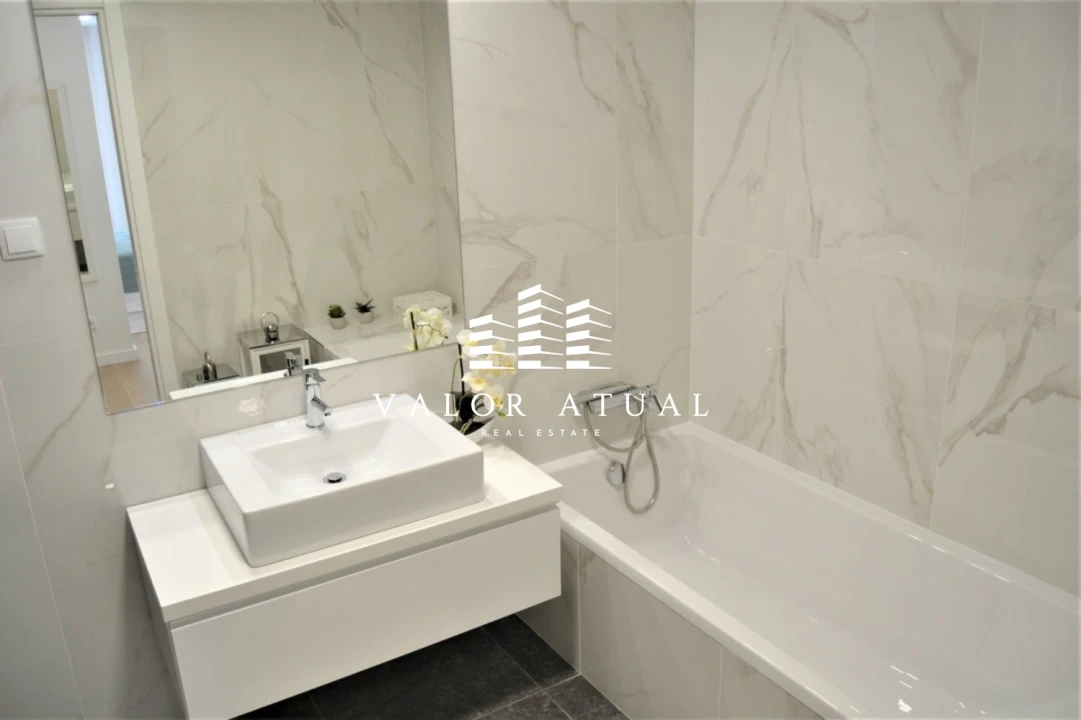 Apartamento T4 para Venda em Mina de Água Foto 24