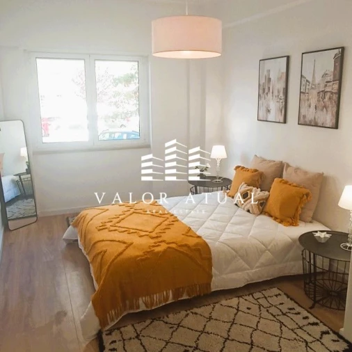 Apartamento T3 para Venda em Benfica Foto 17