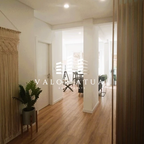 Apartamento T3 para Venda em Benfica Foto 22