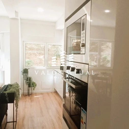 Apartamento T3 para Venda em Benfica Foto 12