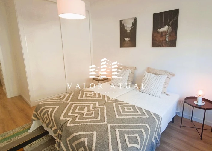 Apartamento T3 para Venda em Benfica Foto 21